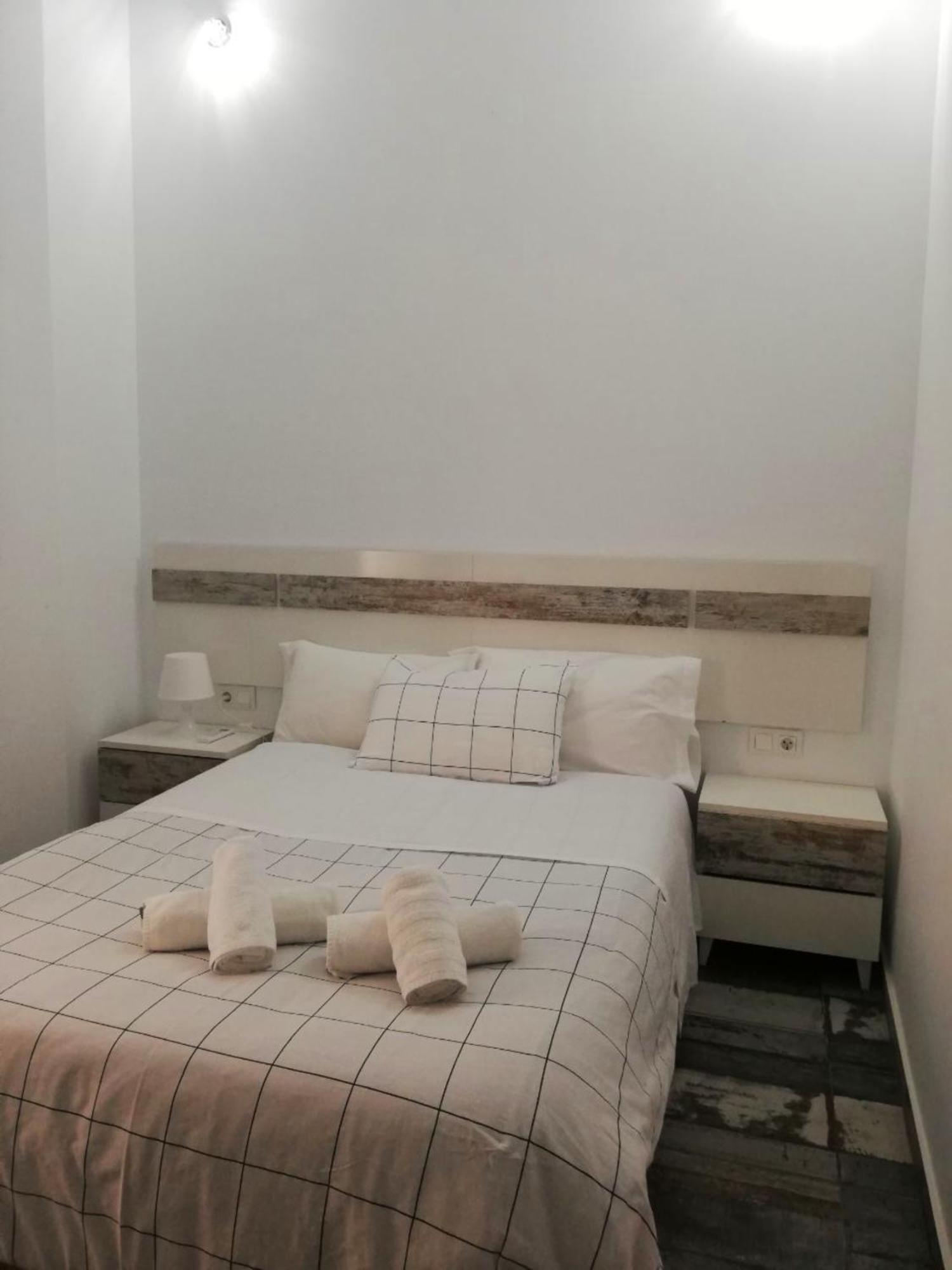 Modernos Apartamentos En Ciudad Jardin Córdoba Eksteriør bilde
